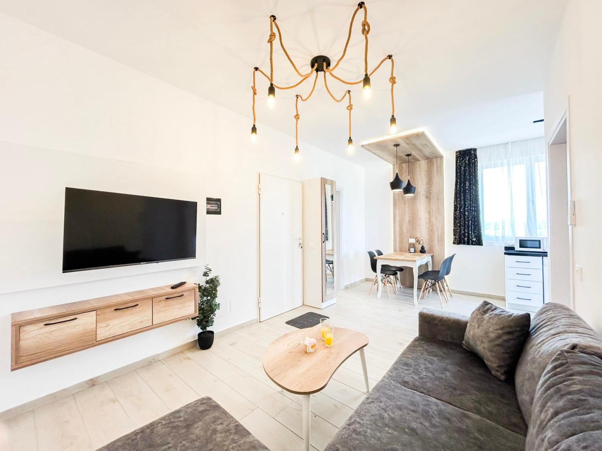 Apartament Miki Qerret Kavaje 925 *